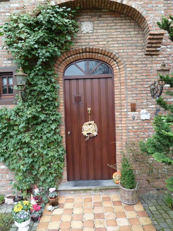 B&B 'T Nieuw Lijsternest Wezembeek-Oppem Exterior foto